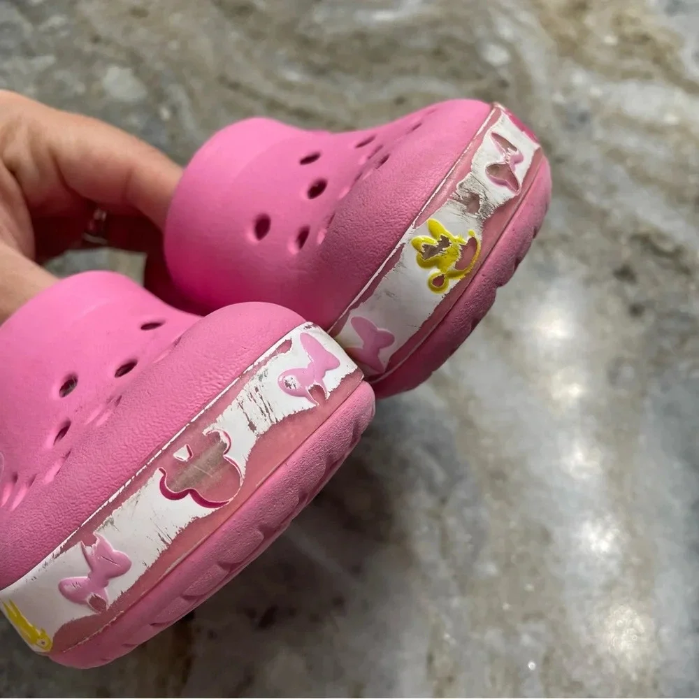CROCS very good